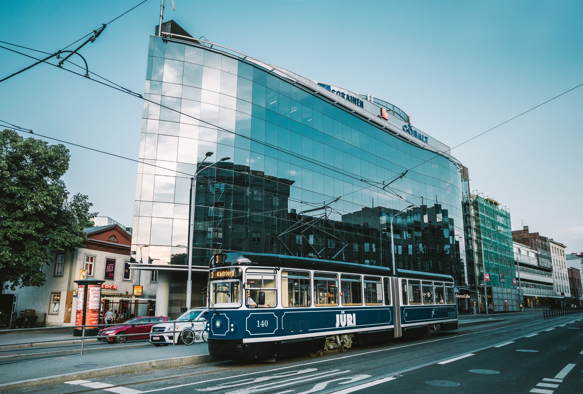 Raitiovaunu Kadriorgiin