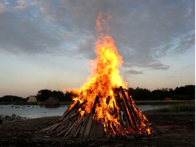 juhannus tallinnassa ja virossa